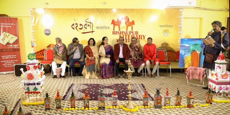 ‘সহস্রার মূলাধার’ কাব্যগ্রন্থের জন্য ভারতের বিষ্ণুপুর থেকে বৈতরণী সম্মাননা পেলেন কবি শুক্লা গাঙ্গুলী